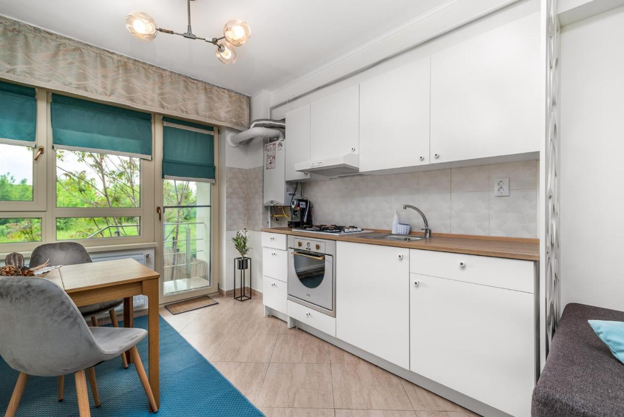 Dreamgarden Airport Apartment & Secure Parking & Airport Shuttle ヤシ エクステリア 写真
